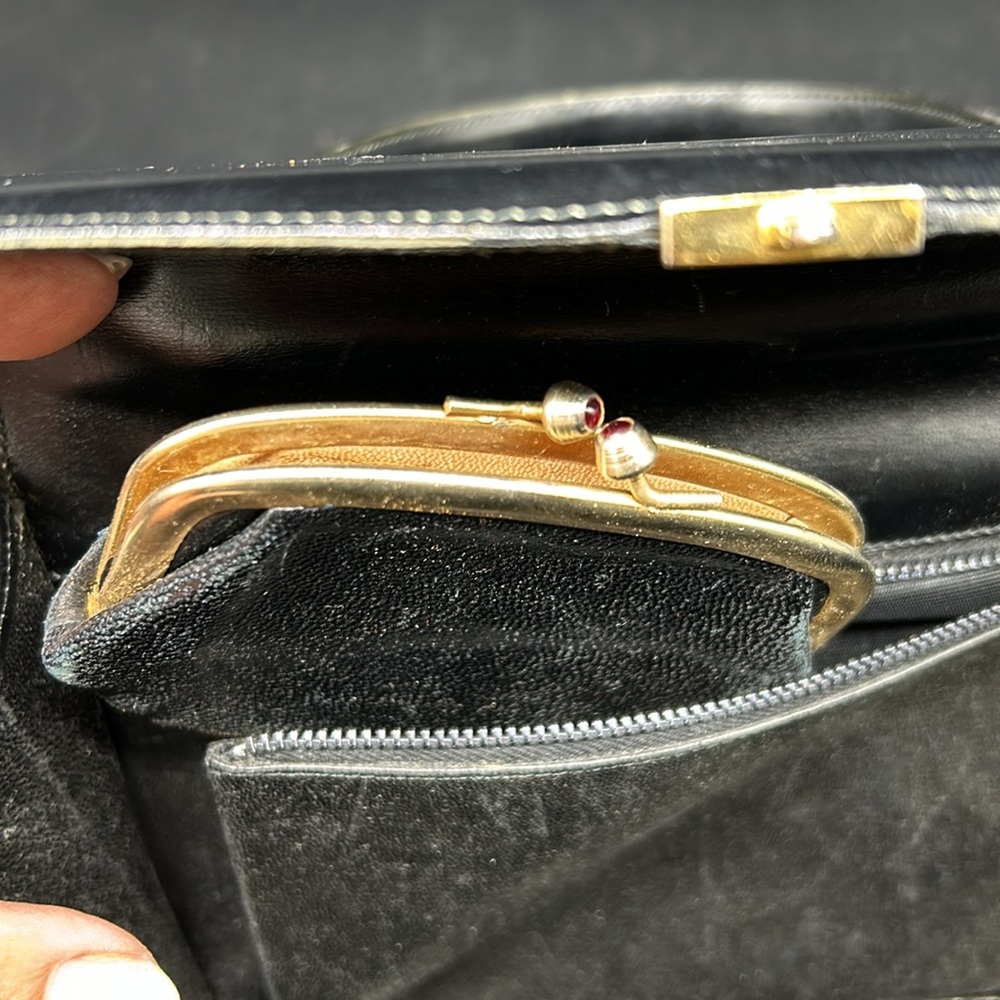Vintage Small Black Handbag - Picture 8 of 12
